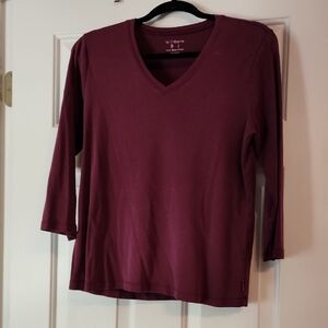 Liz Claiborne Women's V-Neck Burgandy Top